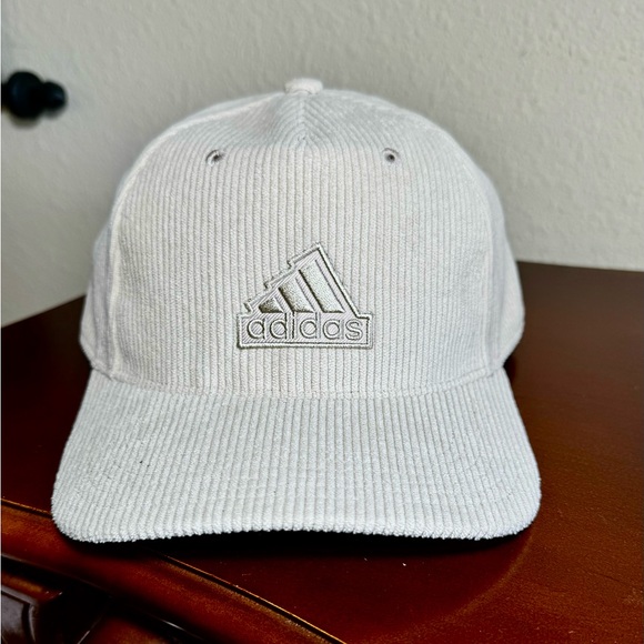 Premium Sport 5-Panel Structured Medium Crown Adjustable Fit Snapback Hat unisex - Picture 4 of 11